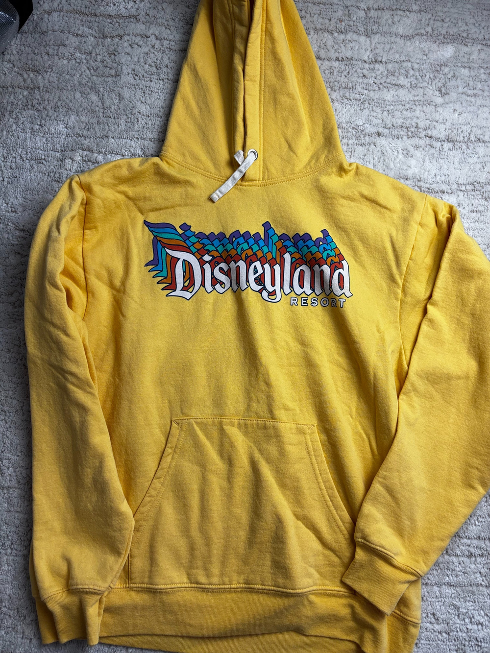Disney Disneyland Resort Hoodie Yellow Size M Vintage 90s